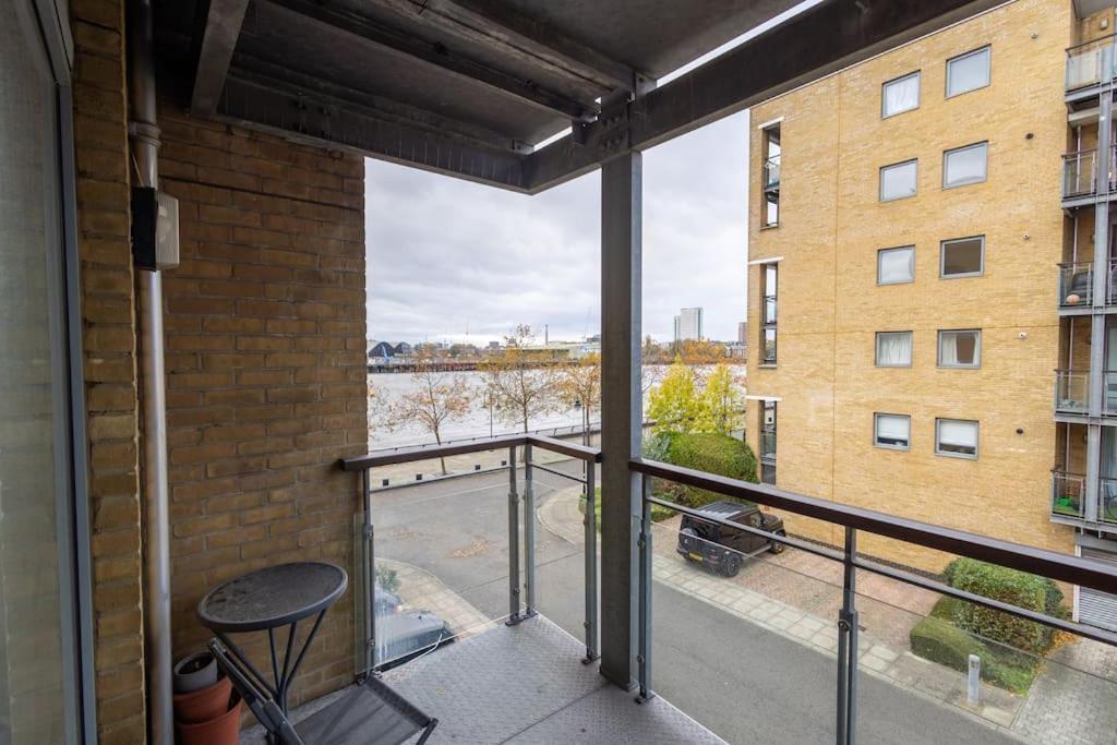 Morden London Apartment, By The Sea With Free Parking Ngoại thất bức ảnh
